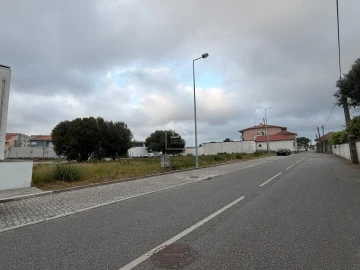 Terreno para Venda em Vila Nova da Telha