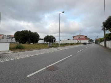 Terreno para Venda em Vila Nova da Telha