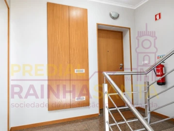 Apartamento T3 para Venda em Condeixa-A-Velha e Condeixa-A-Nova