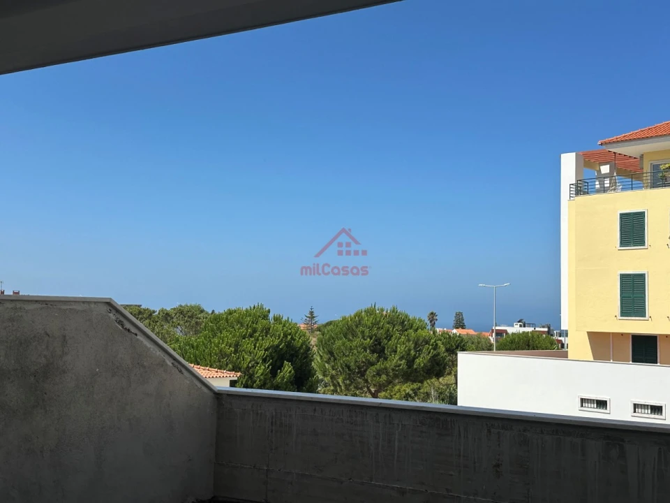 Apartamento T3 para Venda em Ericeira Foto 1