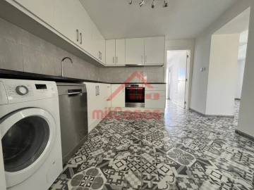 Moradia T2 para Venda em São Pedro da Cadeira