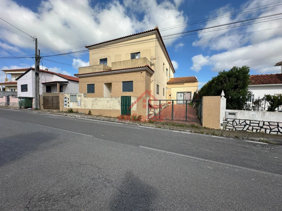 Moradia T2 para Venda em Silveira Foto 2