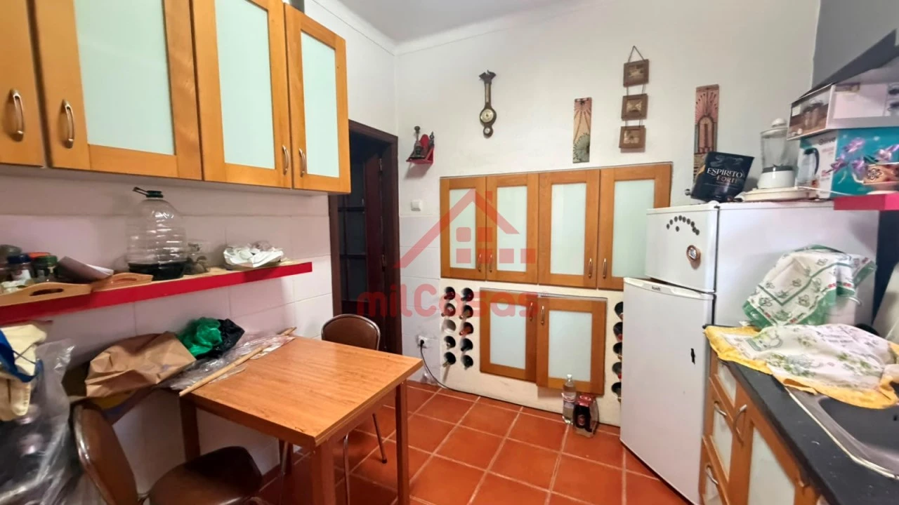Moradia T2 para Venda em Silveira Foto 21