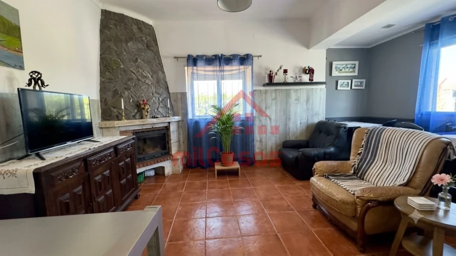 Moradia T2 para Venda em Silveira Foto 16