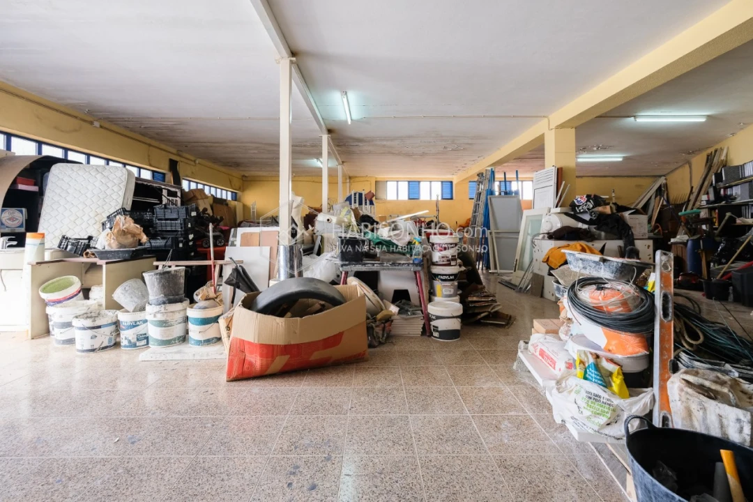 Armazém para Venda em Fânzeres e São Pedro da Cova Foto 8