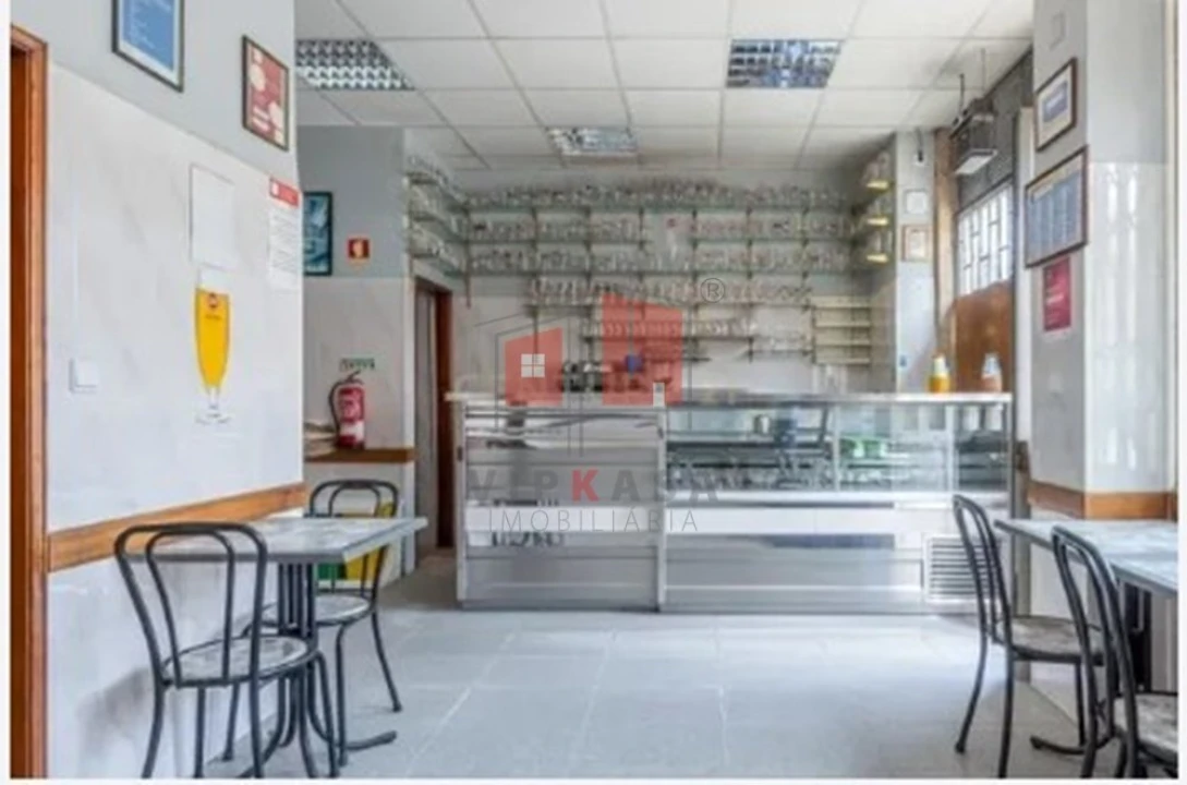 Loja para Venda em Benfica Foto 1