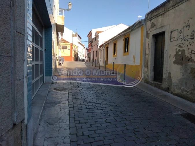 Moradia T2 para Venda em Vila Franca de Xira Foto 7