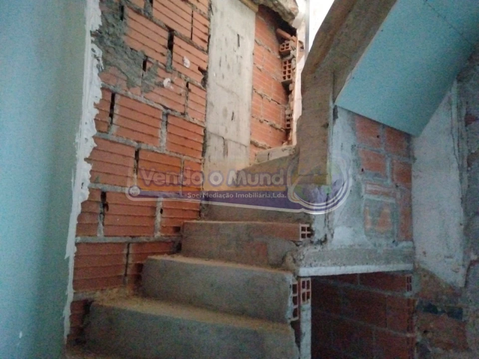 Moradia T2 para Venda em Vila Franca de Xira Foto 5