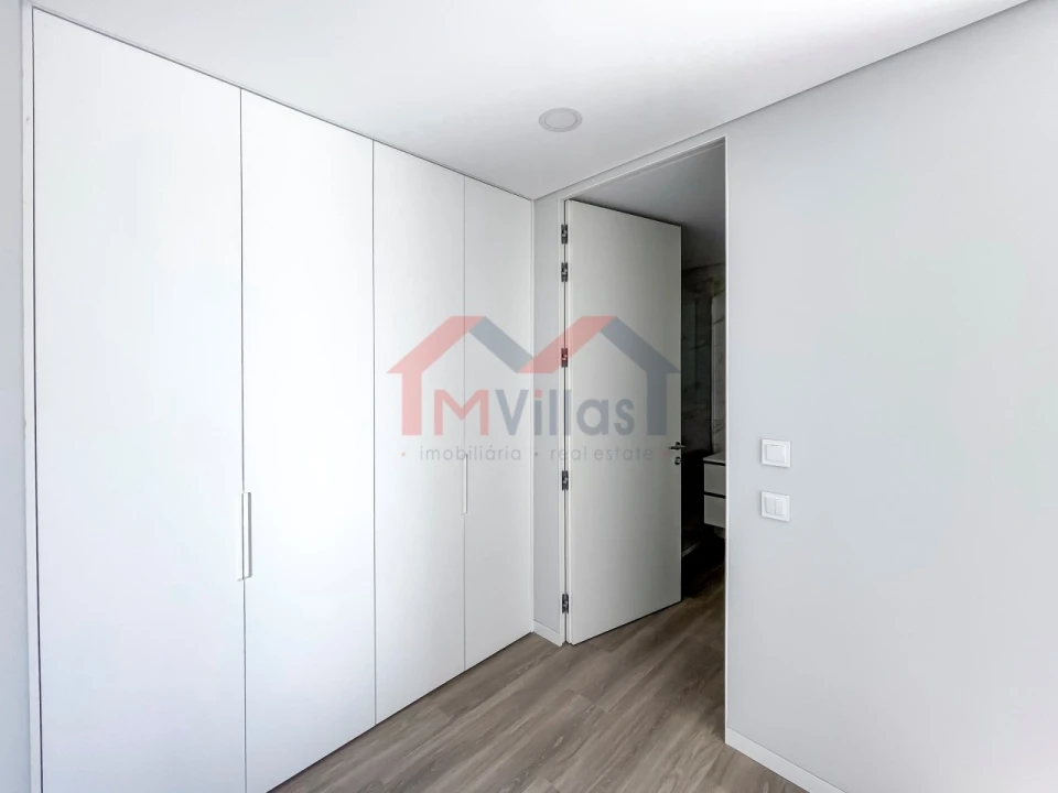 Apartamento T3 para Venda em Almancil Foto 7
