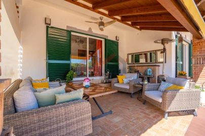 Moradia T3 para Venda em Loule (São Clemente)