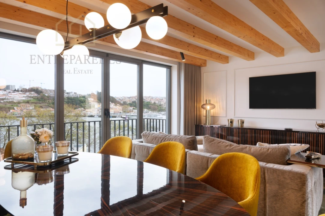 Apartamento T3 para Venda em Lordelo do Ouro e Massarelos Foto 3