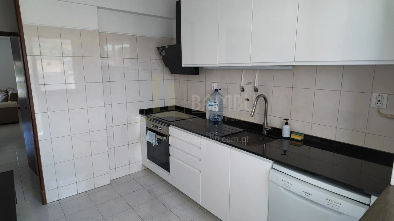 Apartamento T3 para Venda em Vila Nova de Cerveira e Lovelhe Foto 1