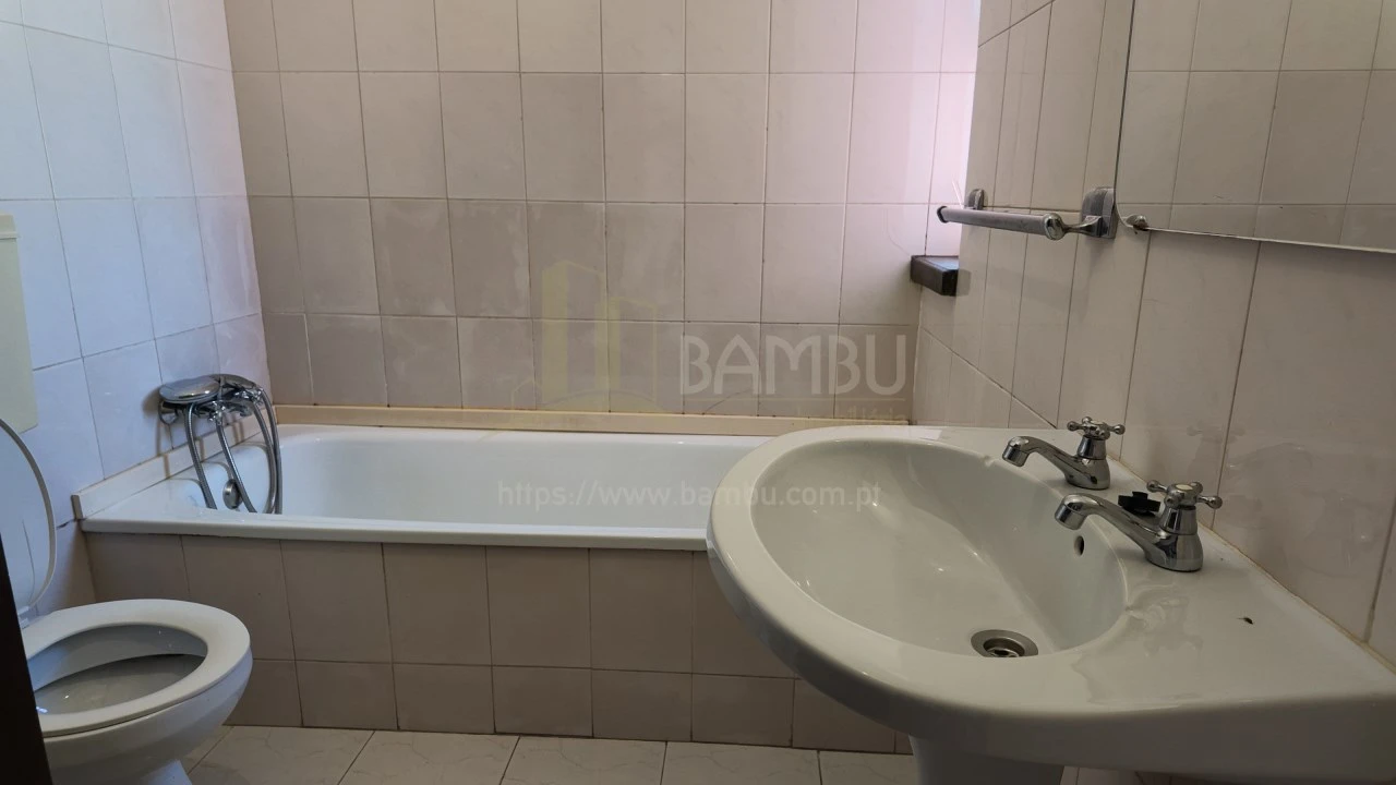 Apartamento T3 para Venda em Vila Nova de Cerveira e Lovelhe Foto 10