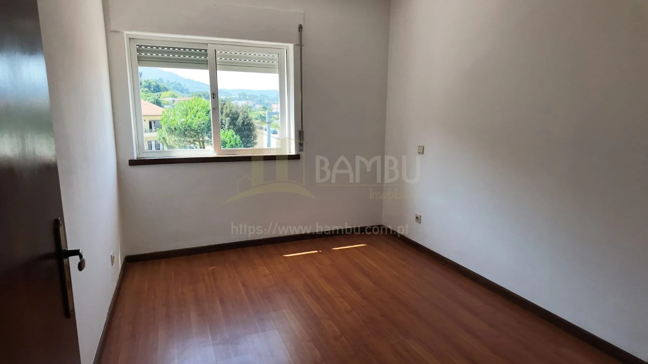 Apartamento T3 para Venda em Vila Nova de Cerveira e Lovelhe Foto 12