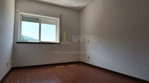 Apartamento T3 para Venda em Vila Nova de Cerveira e Lovelhe