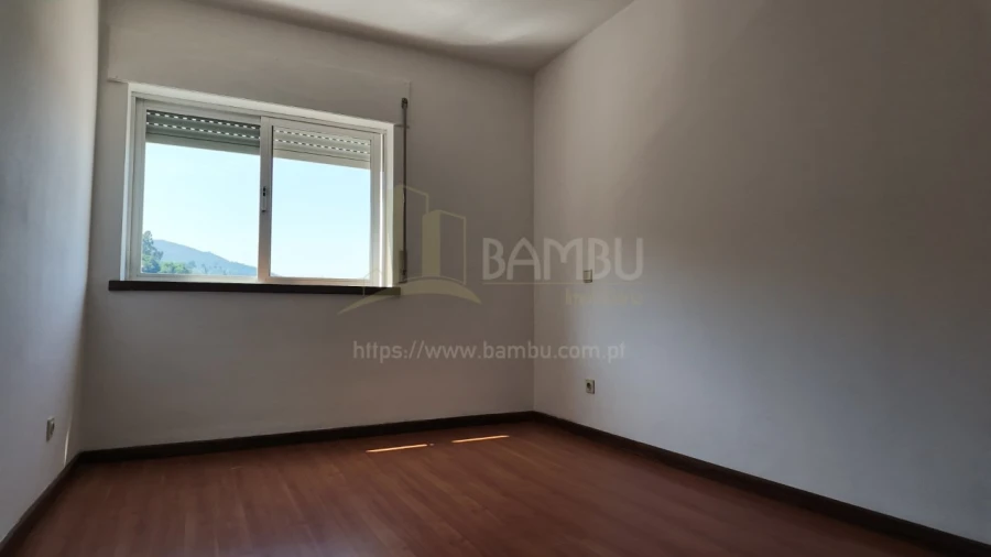 Apartamento T3 para Venda em Vila Nova de Cerveira e Lovelhe Foto 11