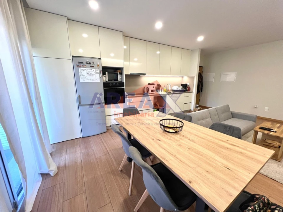 Apartamento T2 para Venda em O. Azeméis, Riba-Ul, Ul, Macinhata Seixa, Madail Foto 4