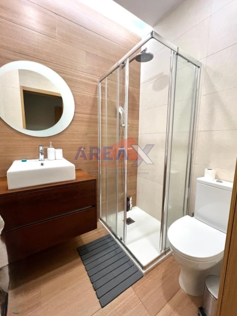Apartamento T2 para Venda em O. Azeméis, Riba-Ul, Ul, Macinhata Seixa, Madail