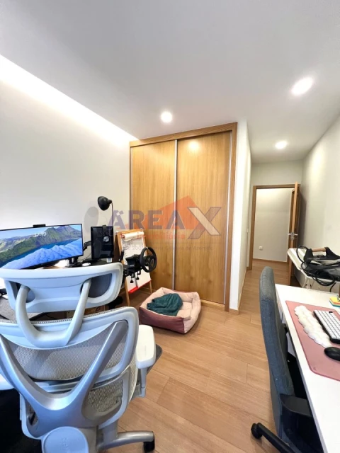 Apartamento T2 para Venda em O. Azeméis, Riba-Ul, Ul, Macinhata Seixa, Madail