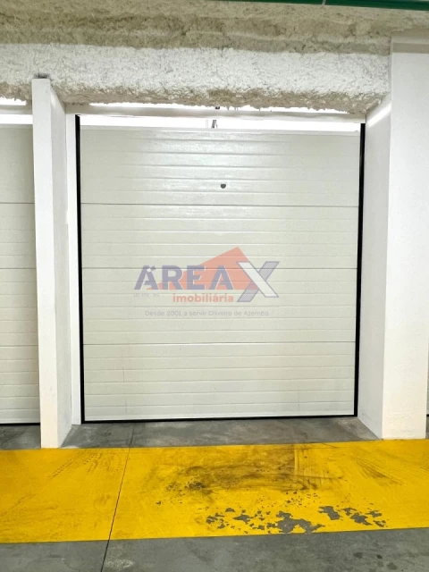 Apartamento T2 para Venda em O. Azeméis, Riba-Ul, Ul, Macinhata Seixa, Madail