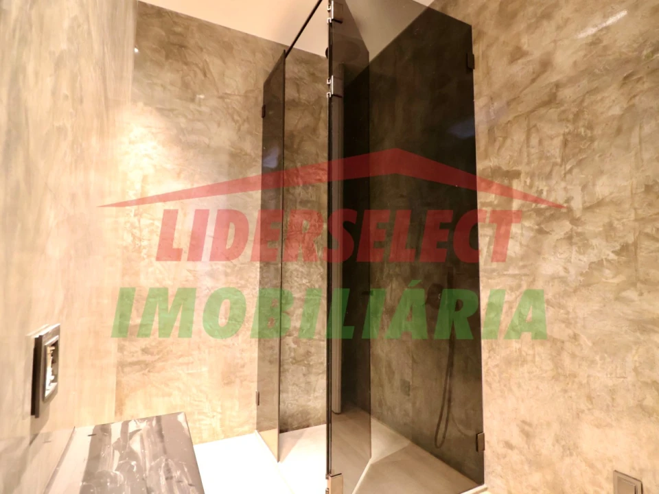 Apartamento T2 para Venda em Lourinhã e Atalaia Foto 13