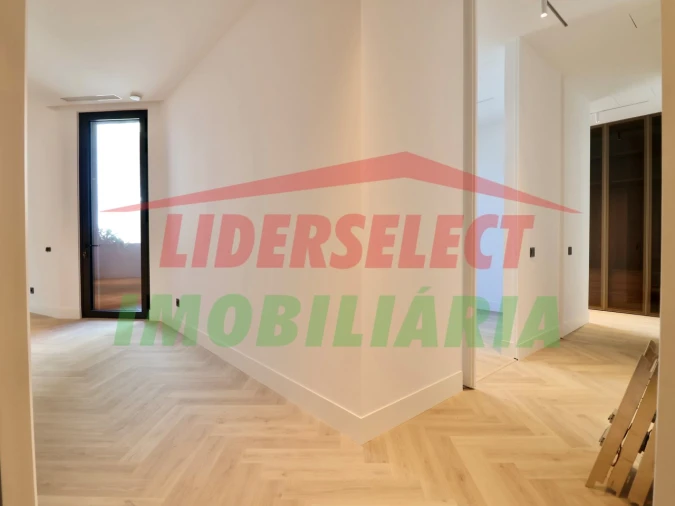 Apartamento T2 para Venda em Lourinhã e Atalaia Foto 9