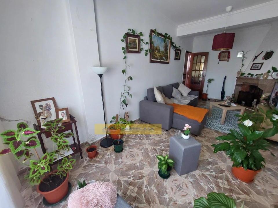 Apartamento T2 para Venda em Rio de Mouro Foto 4