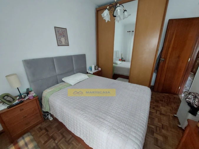 Apartamento T2 para Venda em Rio de Mouro Foto 14
