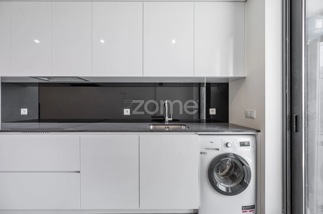 Apartamento T3 para Venda em Ramalde Foto 8