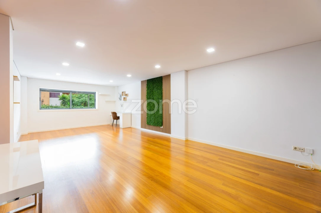 Apartamento T2 para Venda em São Vitor (Braga) Foto 3