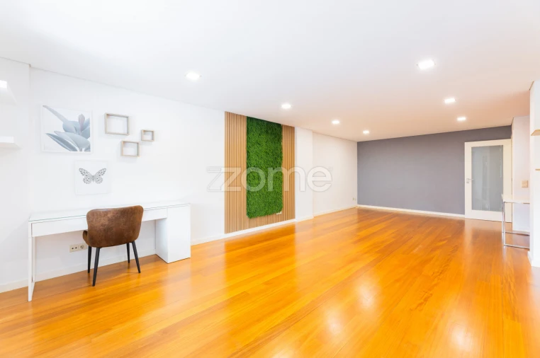 Apartamento T2 para Venda em São Vitor (Braga) Foto 17