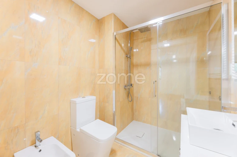 Apartamento T2 para Venda em São Vitor (Braga) Foto 9