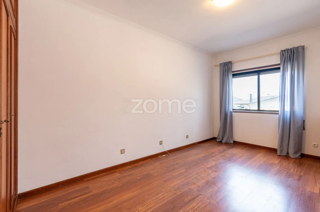Apartamento T3 para Arrendamento em Vila do Conde Foto 21