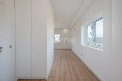 Apartamento T2 para Venda em Mozelos