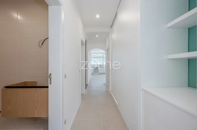 Apartamento T2 para Venda em Mozelos Foto 13