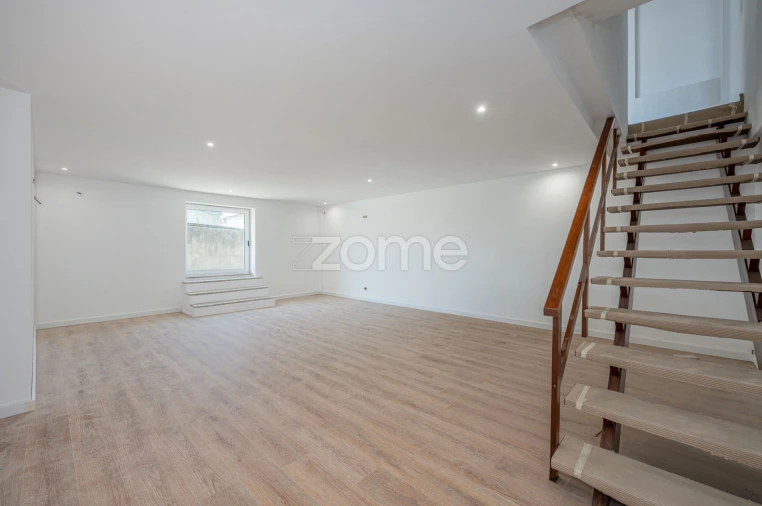 Apartamento T2 para Venda em Mozelos Foto 25