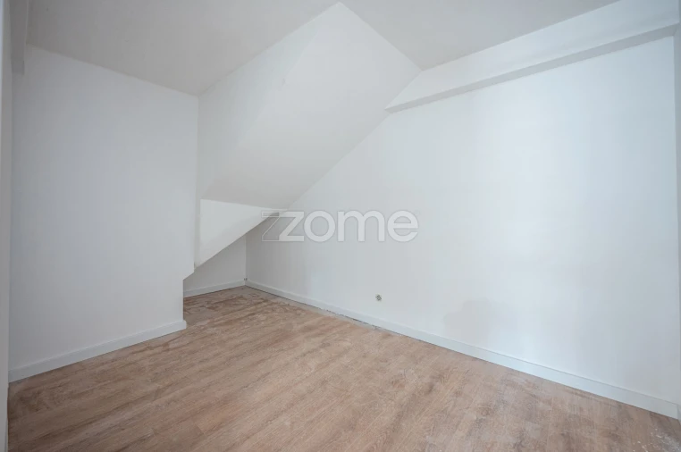 Apartamento T2 para Venda em Mozelos Foto 27