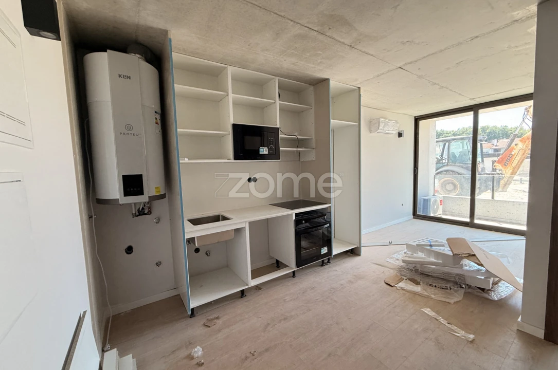 Apartamento T1 para Venda em São Mamede de Infesta e Senhora da Hora Foto 2