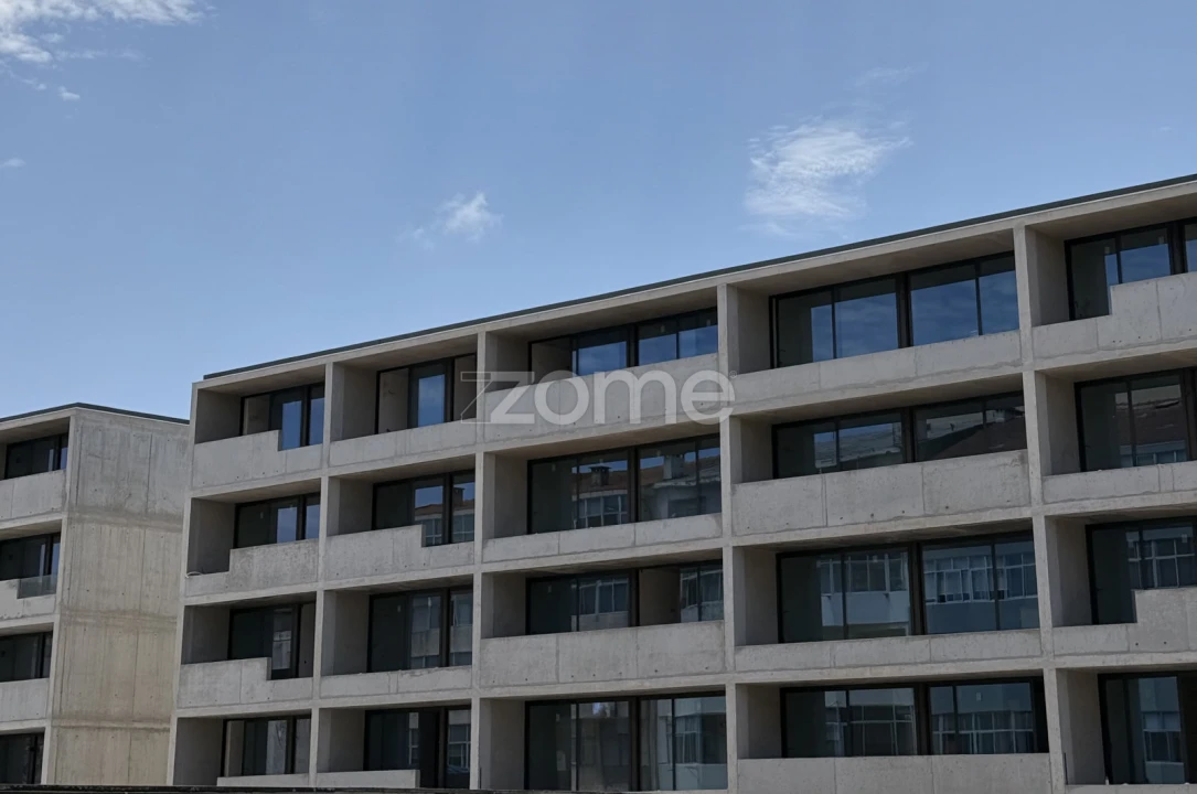 Apartamento T1 para Venda em São Mamede de Infesta e Senhora da Hora Foto 1