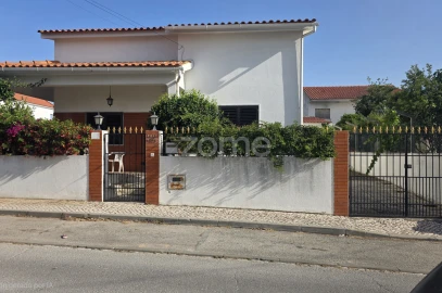 Moradia T4 para Venda em Quinta do Conde