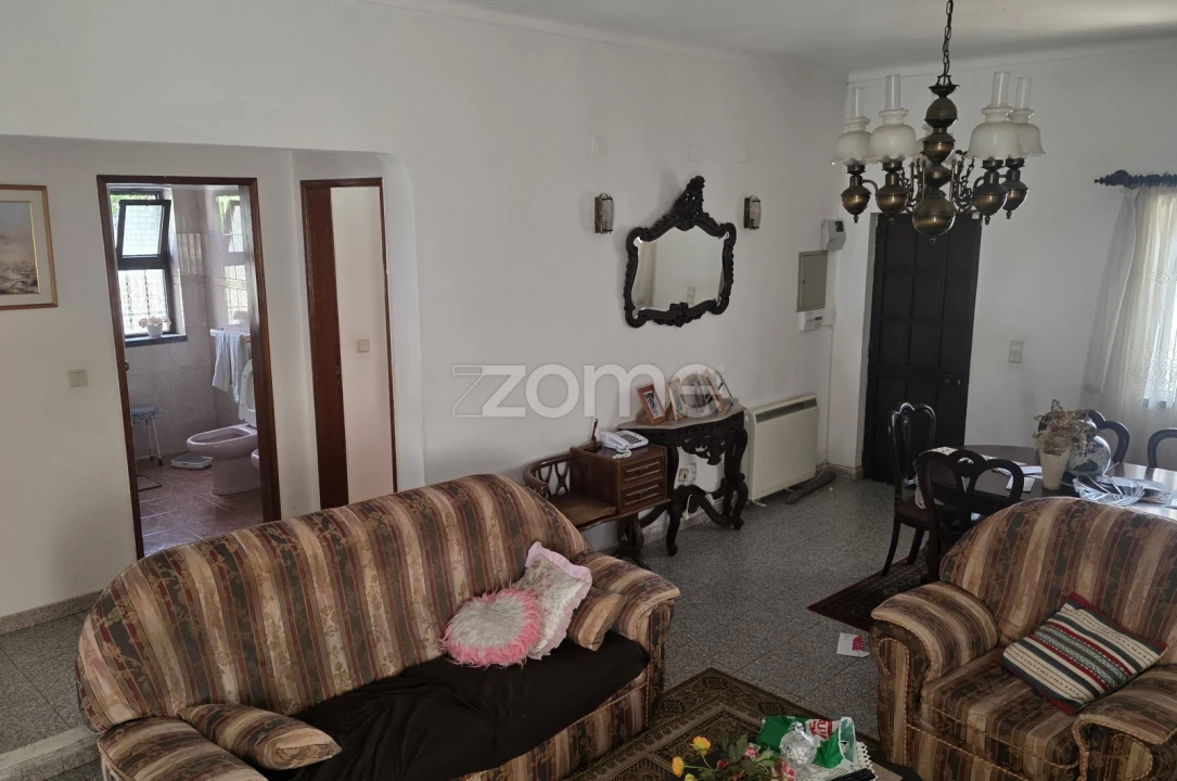 Moradia T4 para Venda em Quinta do Conde Foto 7