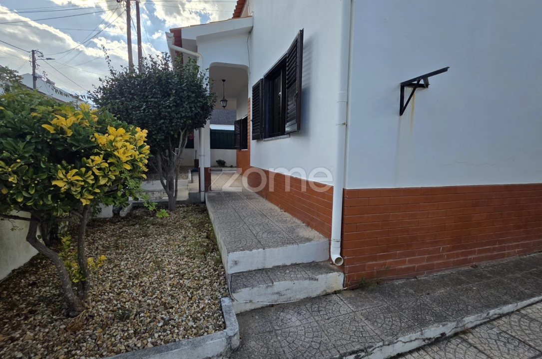 Moradia T4 para Venda em Quinta do Conde Foto 26