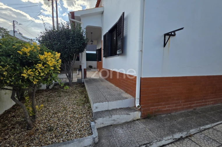 Moradia T4 para Venda em Quinta do Conde Foto 26