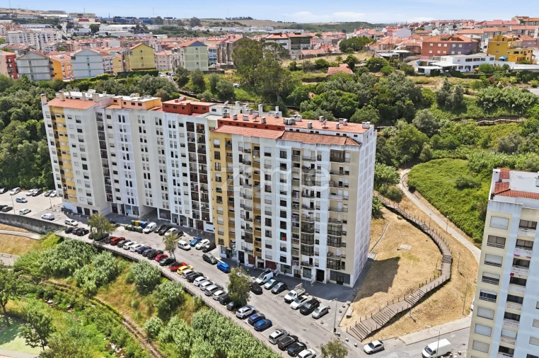 Apartamento T2 para Venda em Cacém e São Marcos Foto 18