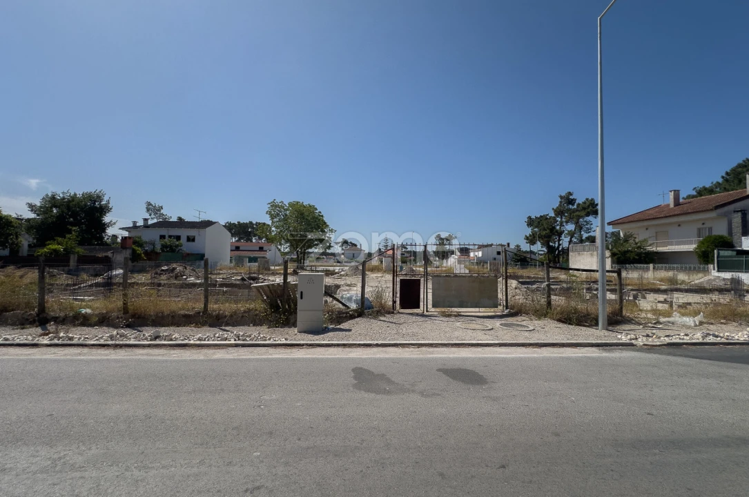 Moradia T3 para Venda em Charneca de Caparica e Sobreda Foto 31