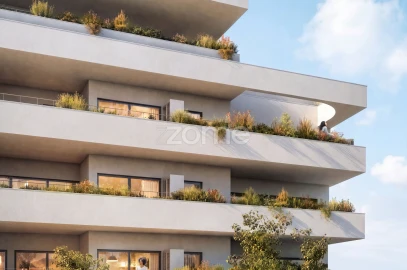 Apartamento T2 para Venda em Santa Clara e Castelo Viegas