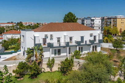 Prédio para Venda em Leiria, Pousos, Barreira e Cortes