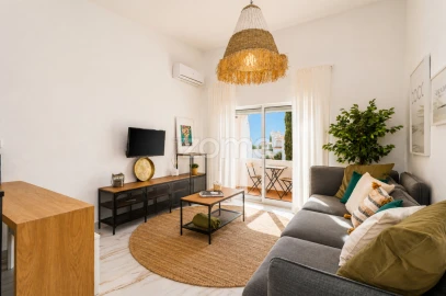 Apartamento T1 para Venda em Porches