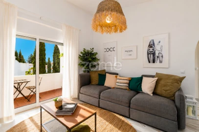 Apartamento T1 para Venda em Porches