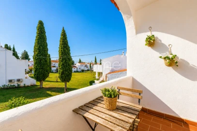 Apartamento T1 para Venda em Porches